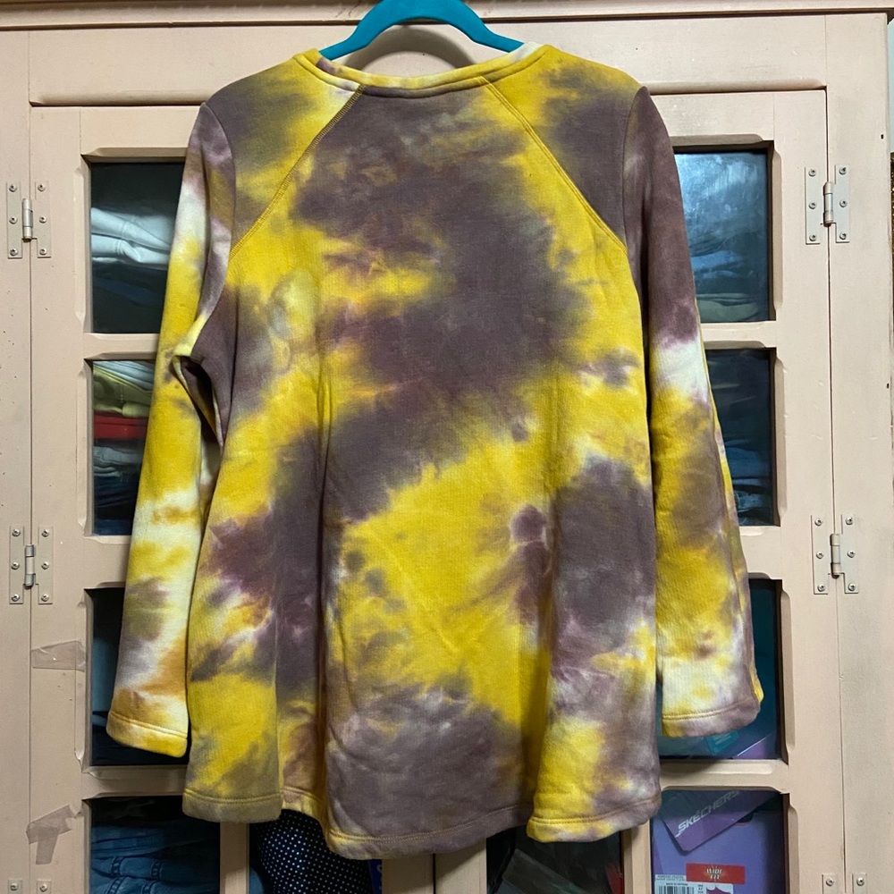 LOGO Lounge Cozy V neck Tie Dyed Sweatshirt - Picture 5 of 11